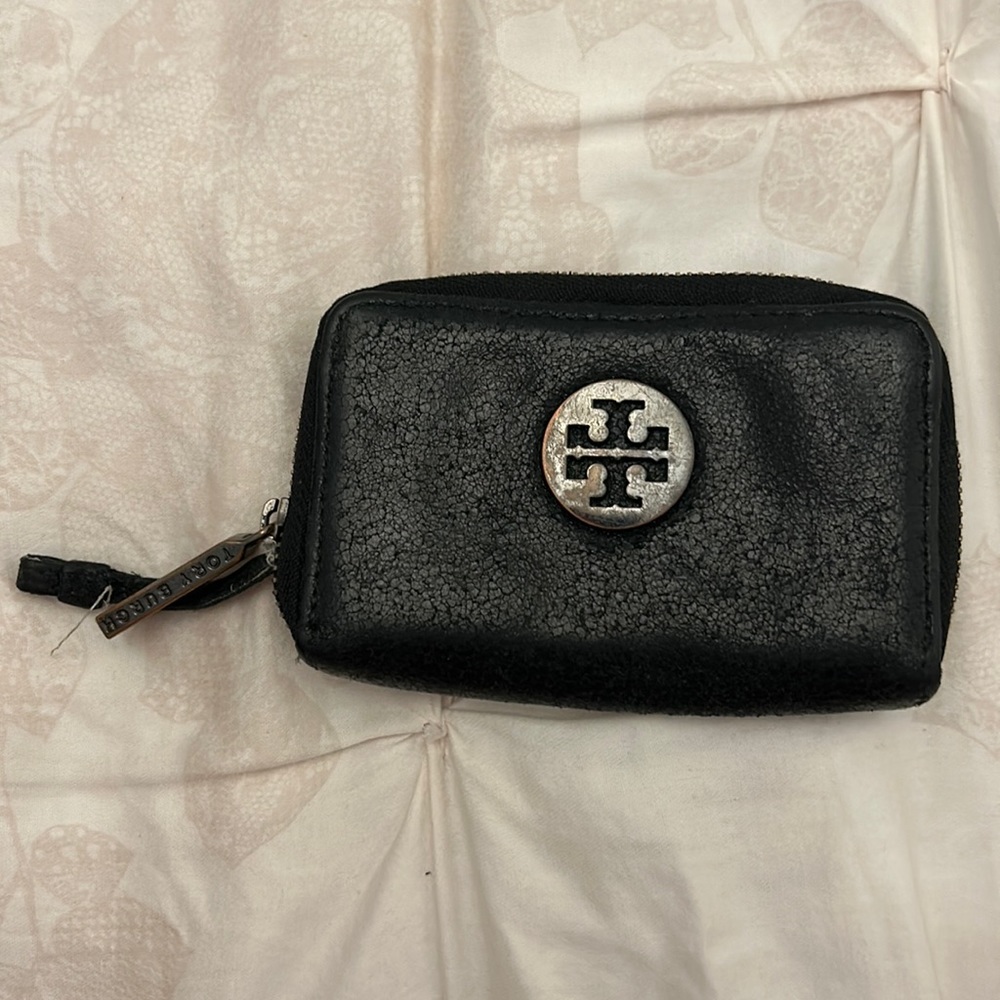 Tory burch key wallet